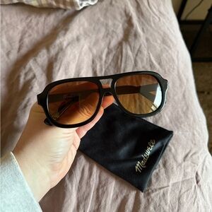 Madewell: Logaan Avaitor Sunglasses